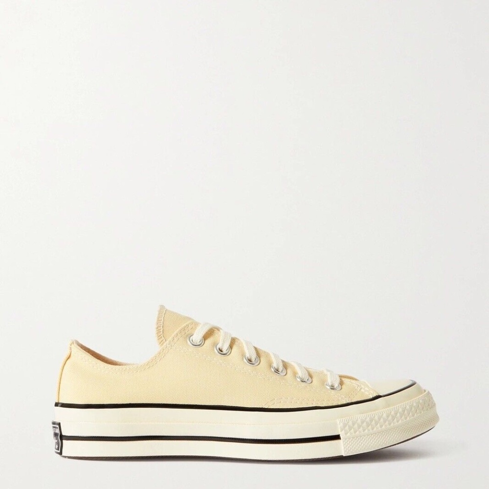 Butter Yellow Converse!!! Brand New Women's US 5